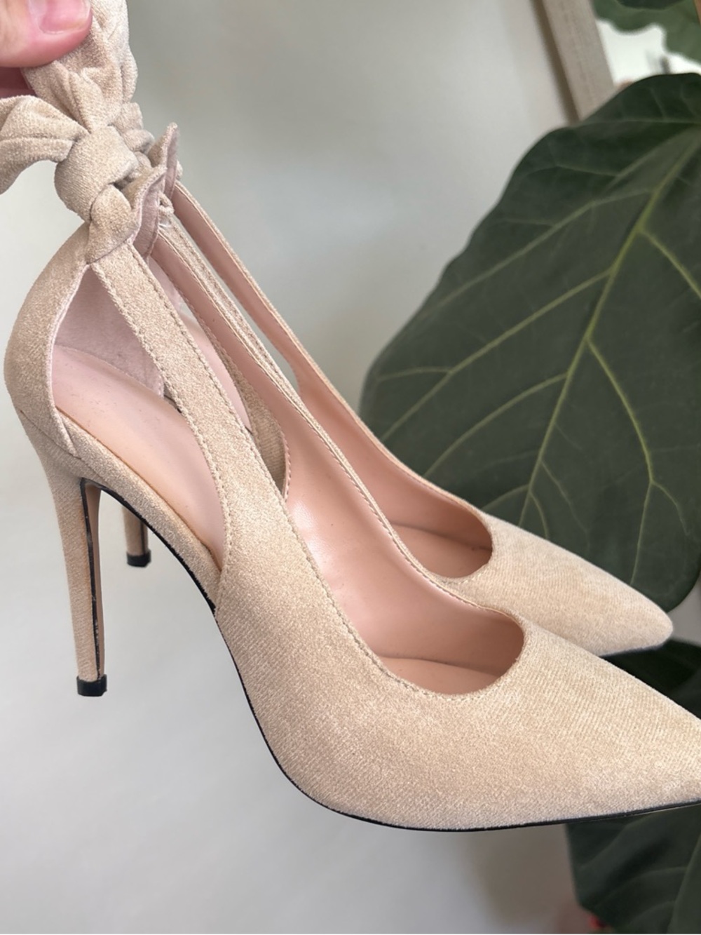Cream Pumps